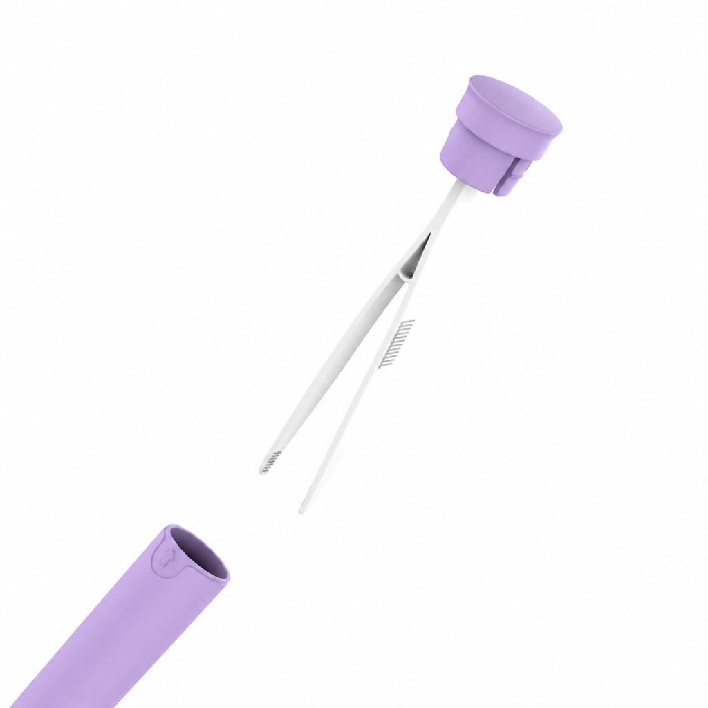 Plastic tweezers pulled out of the lilac handle cap of the mini clip mop