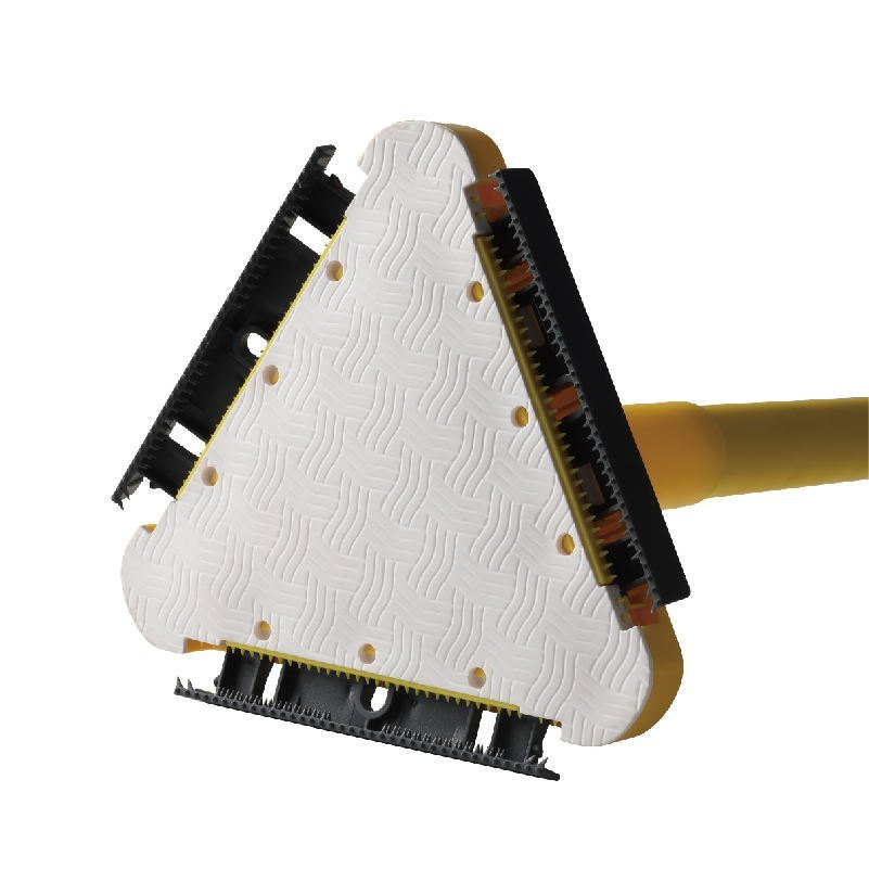 Underside of the triangle clip mop head with serrated clamps open on all three sides